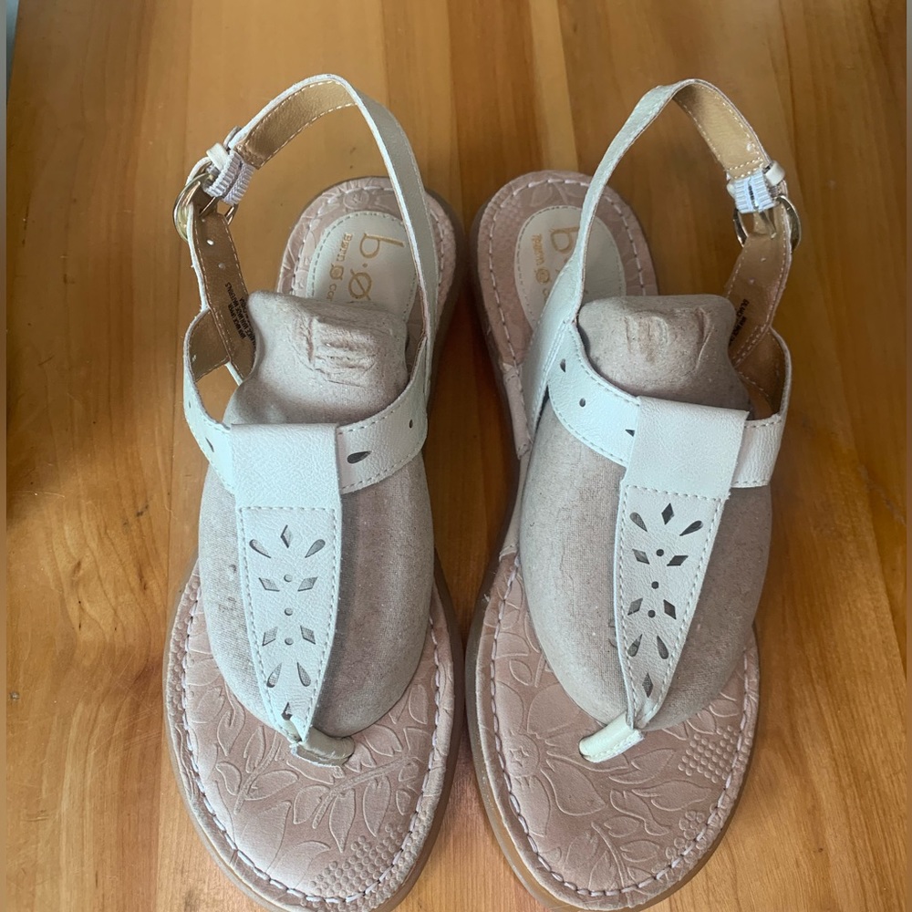 Born concept sandals size6